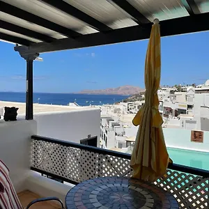 https://the-white-dragos-with-sea-view.in-canary-islands.com