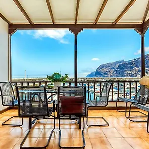 https://los-gigantes-marina-water-front.tenerifehoteles.net
